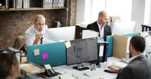 image 1 - Criatividade com experiência: O valor dos 50+ no mundo do trabalho